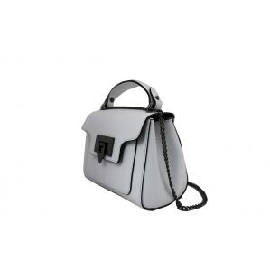 Кокетна малка дамска чанта от естествена кожа цвят бял