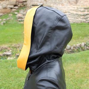 Дамско яке от Агнешка напа с качулка цвят черен, комбиниран с горчица